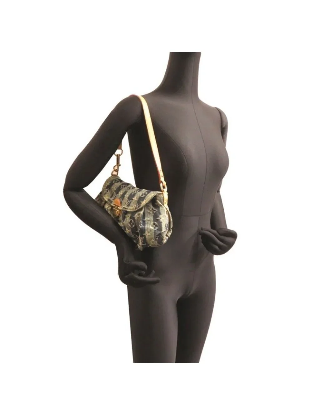Louis Vuitton Shoulder Bag